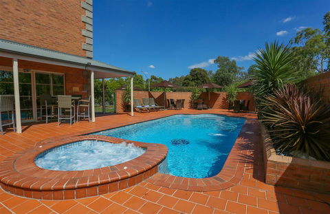 Best Western Plus Hovell Tree Inn - Accommodation Nelson Bay 4
