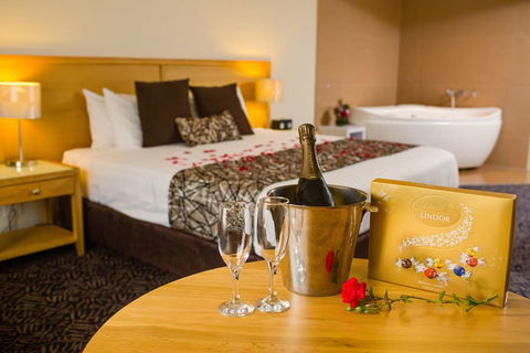 Best Western Plus Hovell Tree Inn - Accommodation Nelson Bay 12