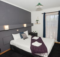 Elm Court Motel - Accommodation Nelson Bay