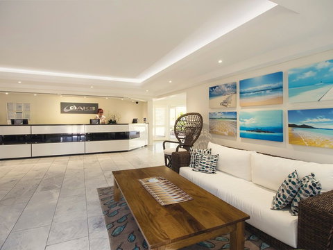 Oaks Oasis, Caloundra - Nelsons Bay Accommodation 1