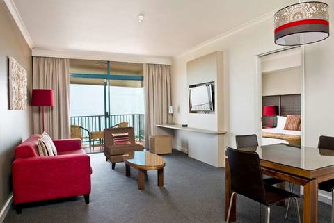 Mantra on the Esplanade - Accommodation Nelson Bay 9