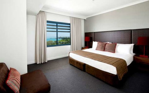 Mantra on the Esplanade - Accommodation Nelson Bay 10