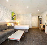 Villa Noosa Hotel - Nelsons Bay Accommodation