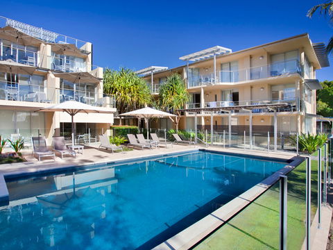 Maison Noosa Beachfront Resort - Accommodation Nelson Bay 0