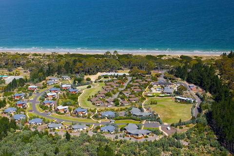 Club Wyndham Seven Mile Beach-Trademark - Accommodation Nelson Bay 0