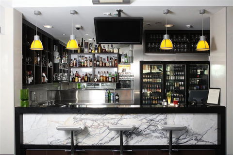 Jephson Hotel - Accommodation Nelson Bay 1