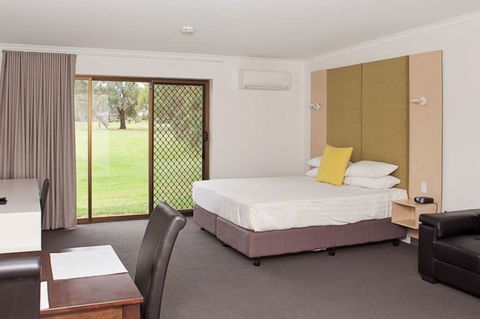 Comfort Inn & Suites Riverland - Accommodation Nelson Bay 1