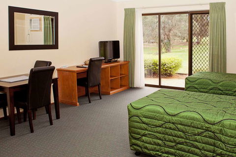 Comfort Inn & Suites Riverland - Accommodation Nelson Bay 2