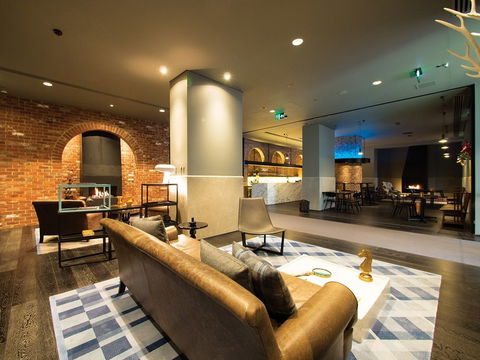 WRAP on Southbank - Accommodation Nelson Bay 1