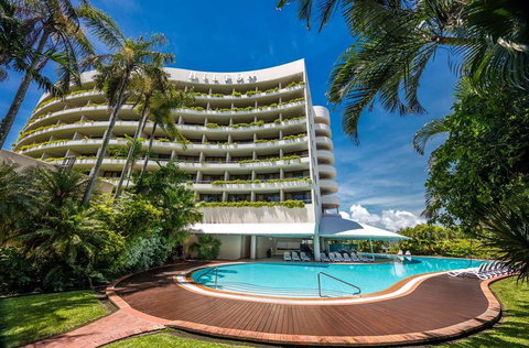 Hilton Cairns - Accommodation Nelson Bay 6