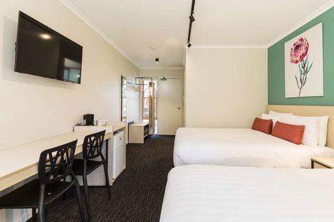 NIghtcap At Balaclava Hotel - Accommodation Nelson Bay 6