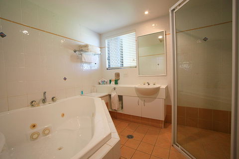 Macquarie Barracks Inn - Accommodation Nelson Bay 2