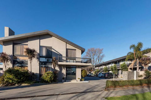 Best Western Governor Gipps Motor Inn - Accommodation Nelson Bay 2