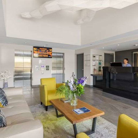 H on Mitchell Apartment Hotel - Accommodation Nelson Bay 0