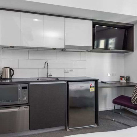 H on Mitchell Apartment Hotel - Accommodation Nelson Bay 1