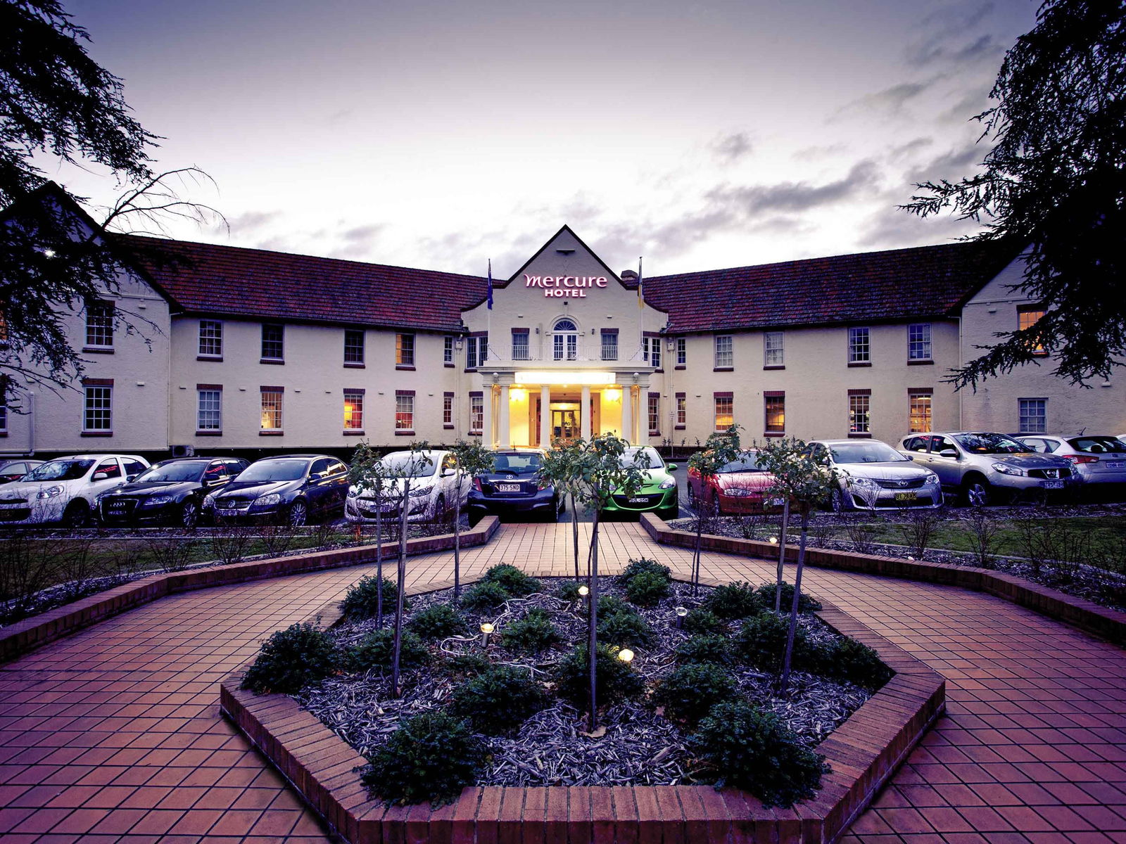 Campbell ACT Accommodation Nelson Bay