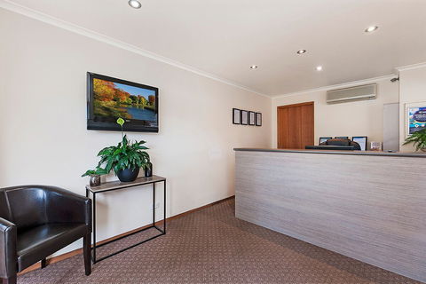 AAt 28 Goldsmith Motel - Accommodation Nelson Bay 1