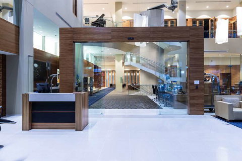 RACV City Club - Accommodation Nelson Bay 2