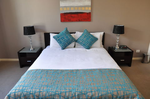 RNR Apartments, Adelaide - Accommodation Nelson Bay 1