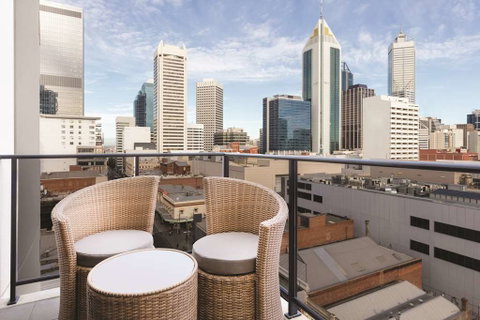 Adina Apartment Hotel Barrack Plaza - Accommodation Nelson Bay 2