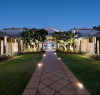 The Mangrove Resort Hotel - Accommodation Nelson Bay