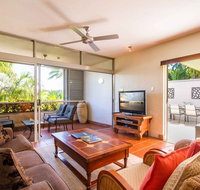 Club Tropical Resort - Accommodation Nelson Bay