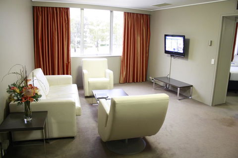Pavilion On Northbourne - Accommodation Nelson Bay 5