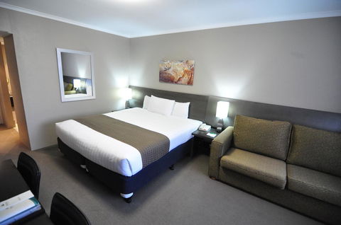 Pavilion On Northbourne - Accommodation Nelson Bay 19