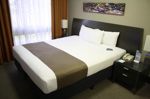 Pavilion On Northbourne - Accommodation Nelson Bay 7