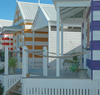 Beach Huts Middleton - Nelsons Bay Accommodation