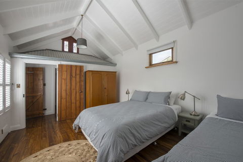 Beach Huts Middleton - Accommodation Nelson Bay 5