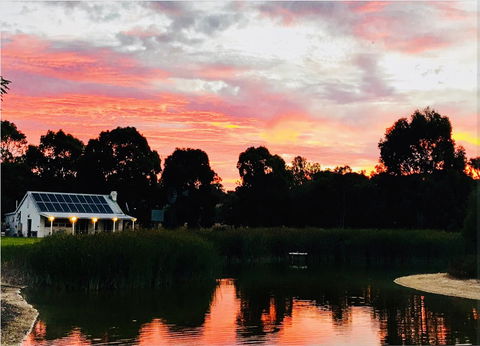 The Lake House Retreat - Accommodation Nelson Bay 15