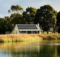 The Lake House Retreat - Accommodation Nelson Bay