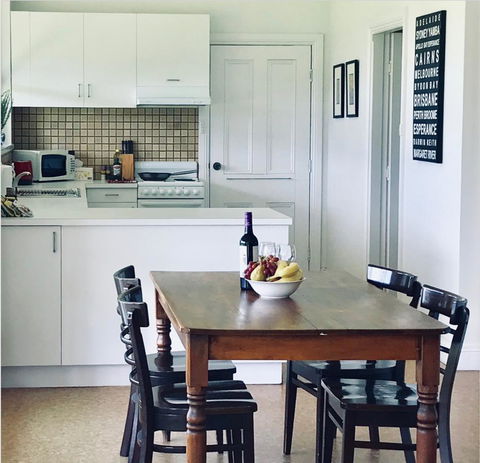 The Lake House Retreat - Accommodation Nelson Bay 8