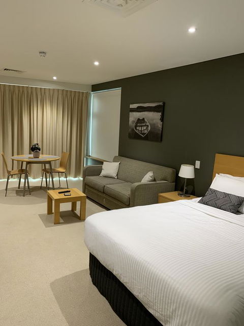 Wallaroo Marina Stayz - Accommodation Nelson Bay 6