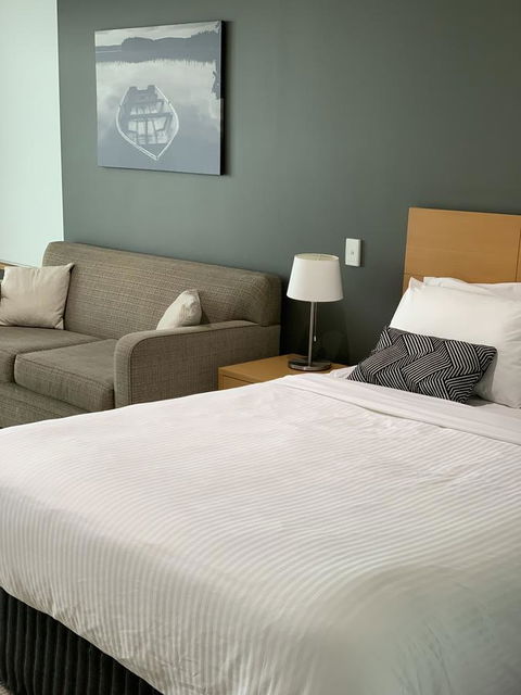 Wallaroo Marina Stayz - Accommodation Nelson Bay 5