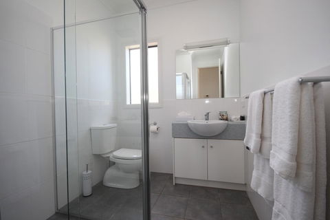 Wallaroo Marina Apartments - Accommodation Nelson Bay 29