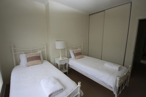 Wallaroo Marina Apartments - Accommodation Nelson Bay 39
