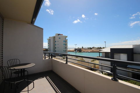 Wallaroo Marina Apartments - Accommodation Nelson Bay 23