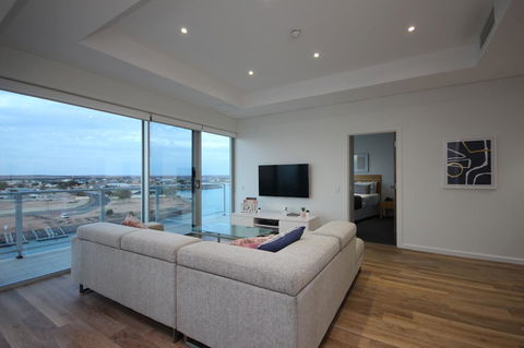 Wallaroo Marina Apartments - Accommodation Nelson Bay 3