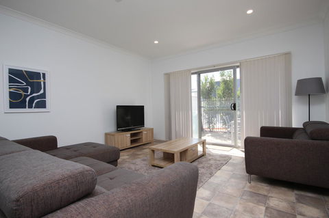 Wallaroo Marina Apartments - Accommodation Nelson Bay 28