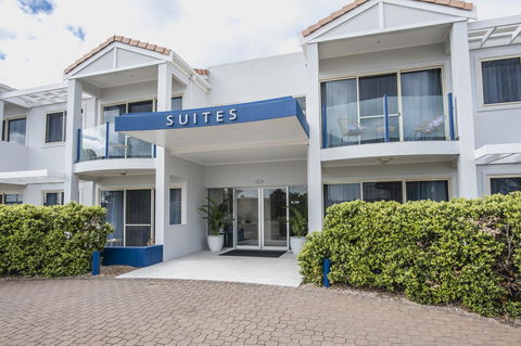 Marina Hotel - Accommodation Nelson Bay 20