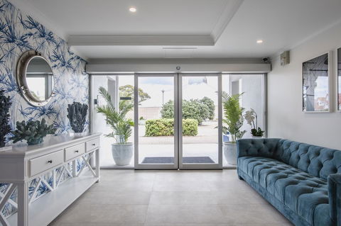 Marina Hotel - Accommodation Nelson Bay 18