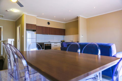 Marina Hotel - Accommodation Nelson Bay 33