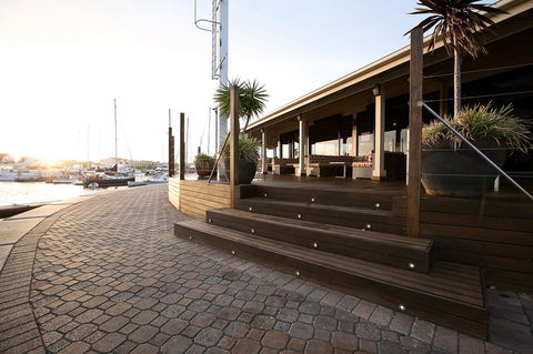 Marina Hotel - Accommodation Nelson Bay 37