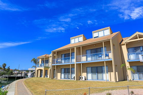 Marina Hotel - Accommodation Nelson Bay 28