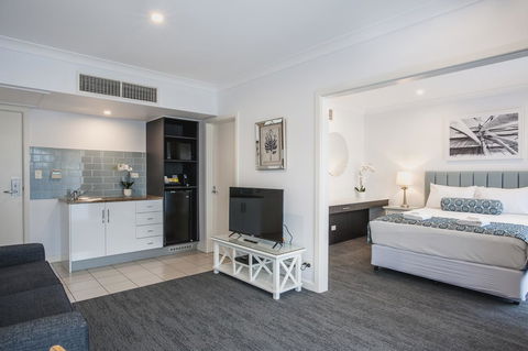 Marina Hotel - Accommodation Nelson Bay 26