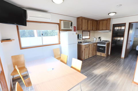 Discovery Parks - Robe - Nelsons Bay Accommodation 33