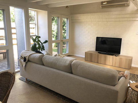 The Loft - Beautiful Central Barossa Apartment - Accommodation Nelson Bay 1