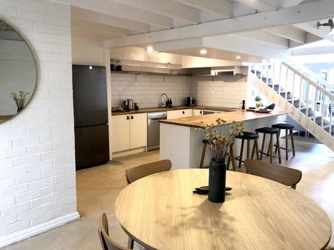 The Loft - Beautiful Central Barossa Apartment - Accommodation Nelson Bay 6